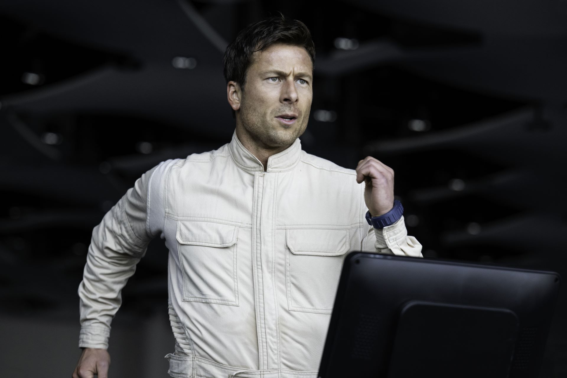 Glen Powell hrá v filme spoločnosti Paramount Pictures „THE RUNNING MAN“. / Foto: ROSS FERGUSON; Zdroj foto: CinemArt Sk