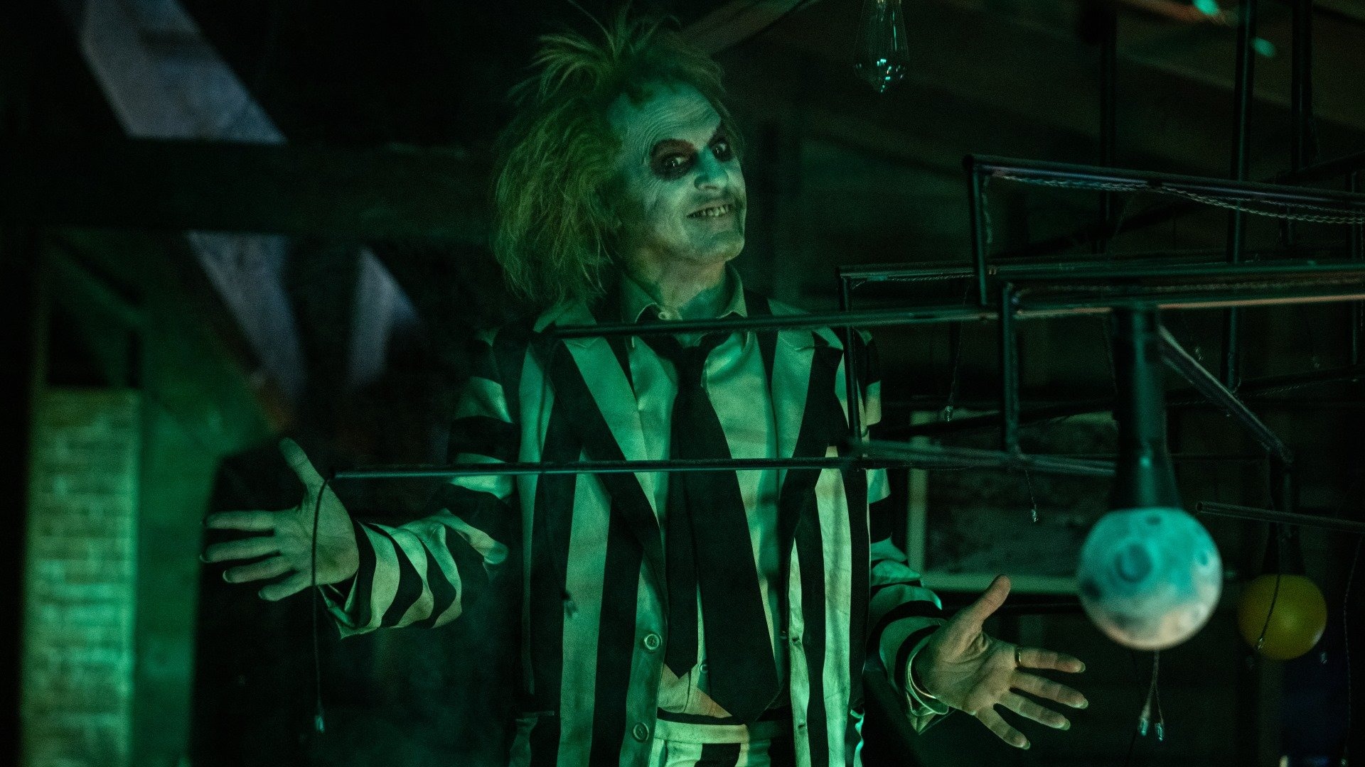 Známy duch sa vráti na plátna kín v hororovej komédii Beetlejuice Beetlejuice