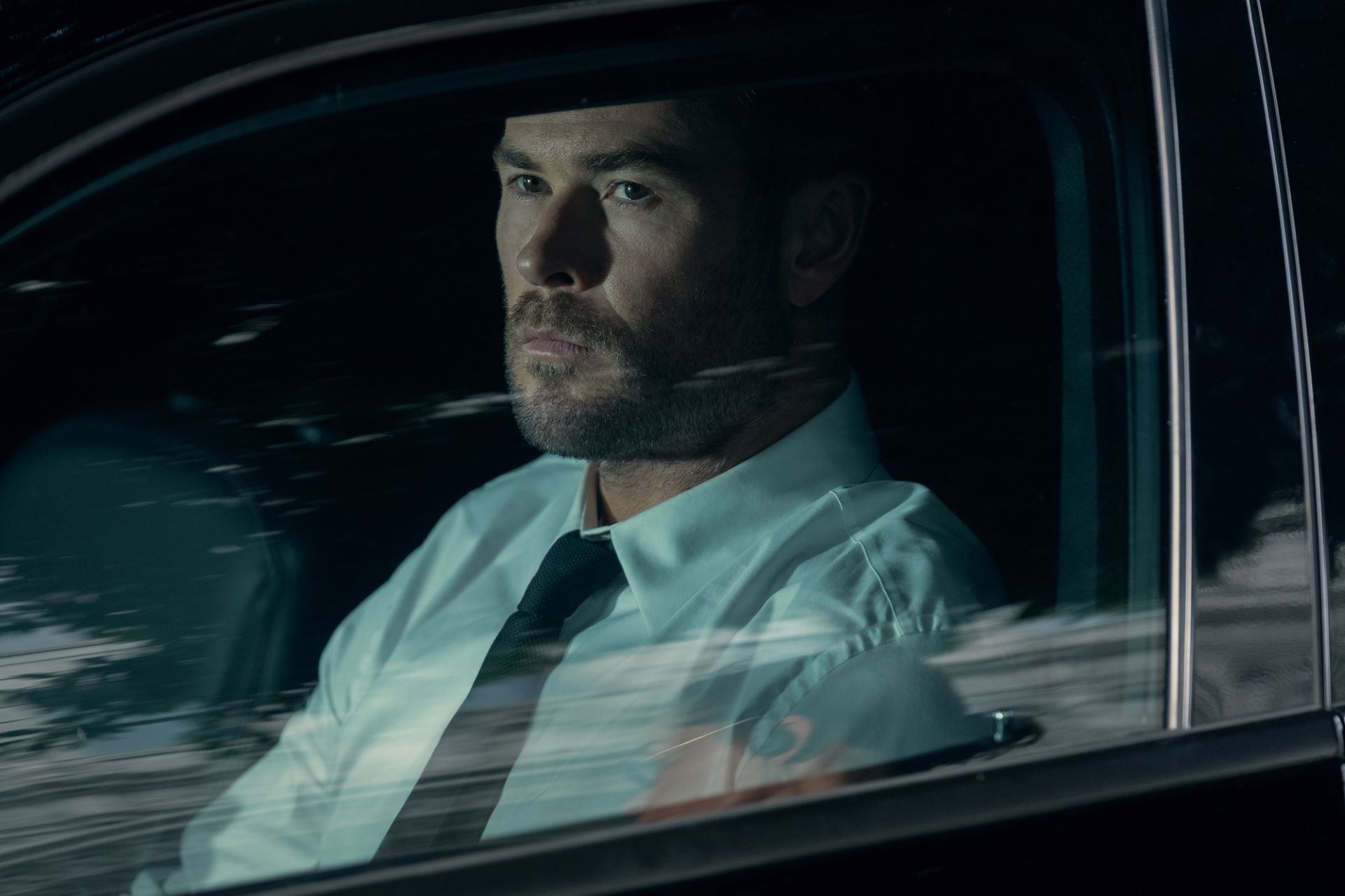 Chris Hemsworth hrá Davisa vo filme Cesta zločinu, Foto: Dean Rogers; © 2025 Amazon MGM Studios Content Services LLC