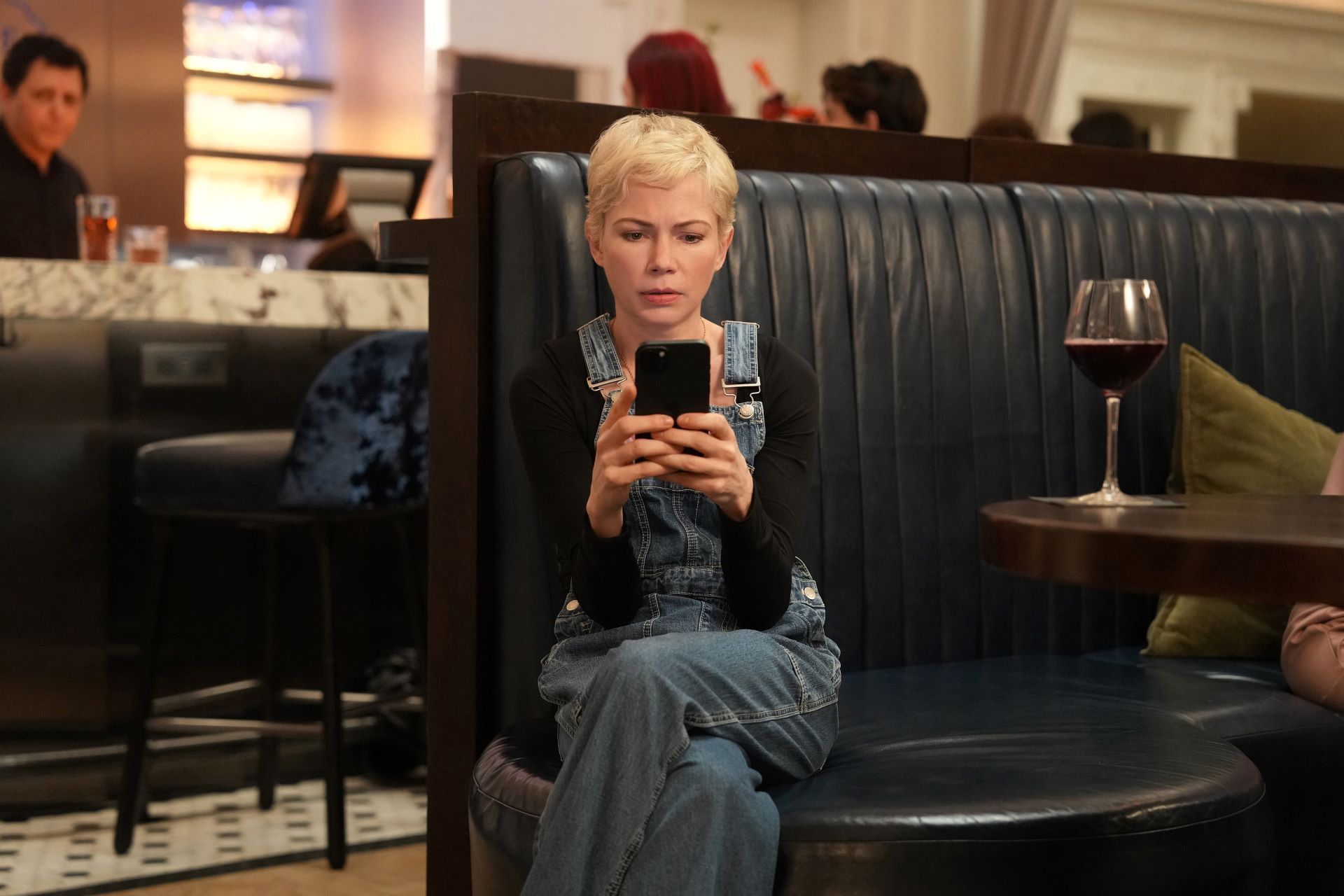 FX's Dying for Sex -- „Masturbácia je dôležitá“ -- Epizóda 2; Michelle Williams ako Molly. CR: Sarah Shatz/FX; Copyright, 2025, FX. Všetky práva vyhradené.