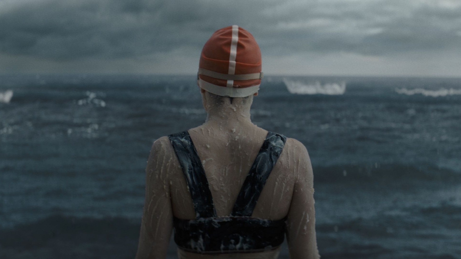 Daisy Ridley ako Trudy Ederle v hranom filme spoločnosti Disney YOUNG WOMAN AND THE SEA. Fotografia so súhlasom spoločnosti Disney. © 2024 Disney Enterprises Inc. Všetky práva vyhradené.